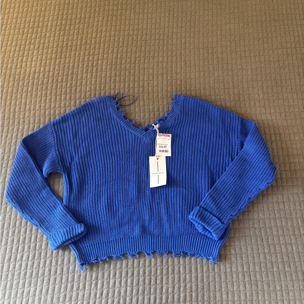 moon & madison Royal Blue V-Neck Sweater
